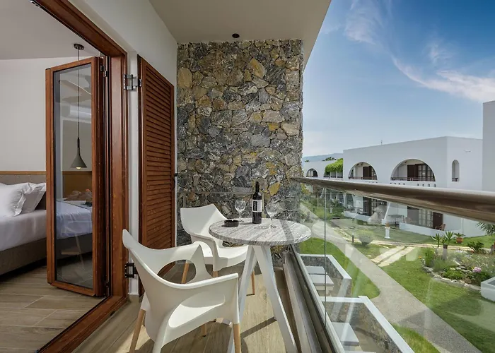 Gaia Garden Hotel 3*