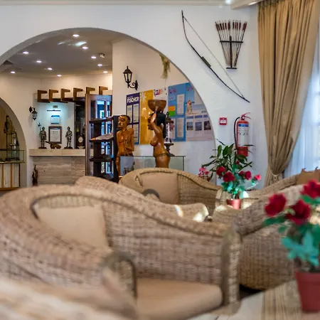 Gaia Garden فندق