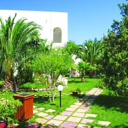 فندق Gaia Garden 3*