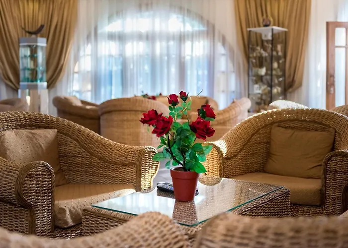 Hotell Gaia Garden 3*