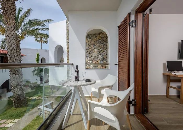 Hotell Gaia Garden 3*